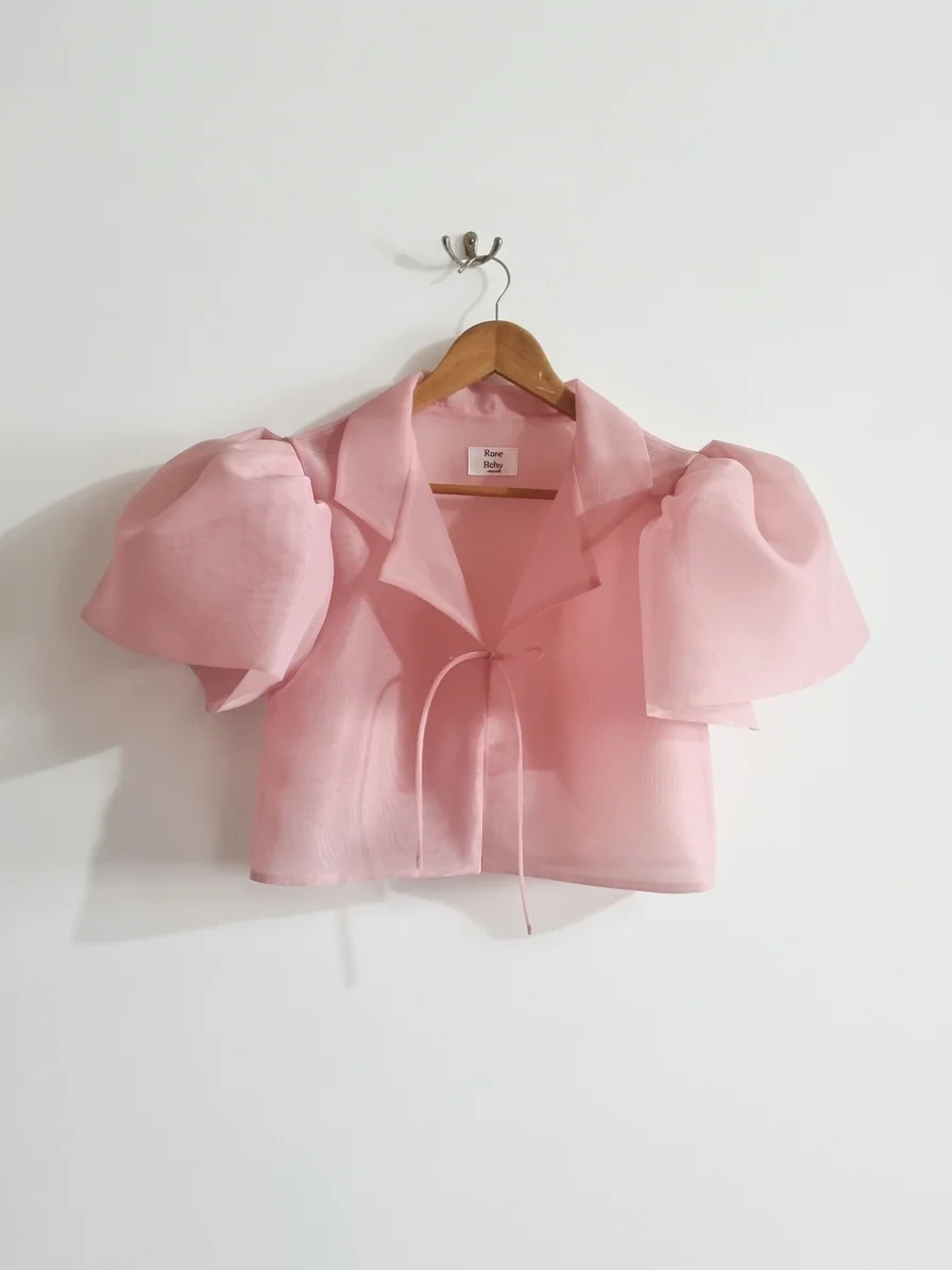 Rebecca Camisa